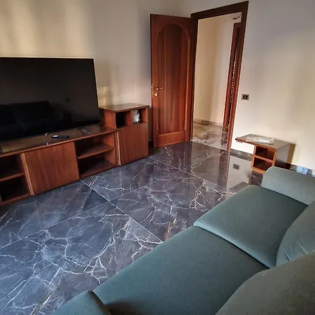 Royal House Apartment *